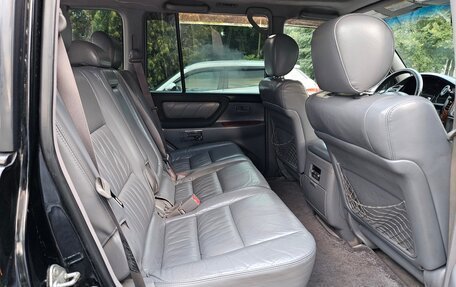 Toyota Land Cruiser 100 рестайлинг 2, 2003 год, 2 600 000 рублей, 14 фотография