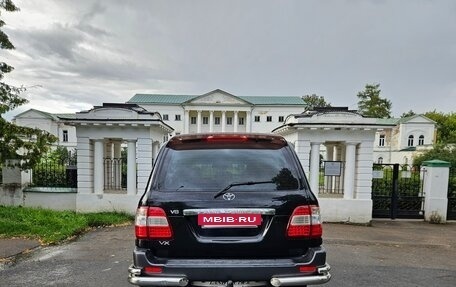 Toyota Land Cruiser 100 рестайлинг 2, 2003 год, 2 600 000 рублей, 6 фотография