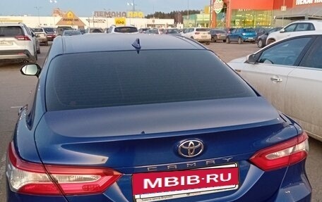 Toyota Camry, 2021 год, 3 800 000 рублей, 8 фотография