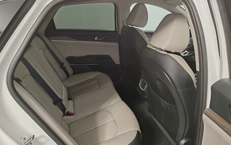 KIA K5, 2022 год, 2 880 000 рублей, 21 фотография