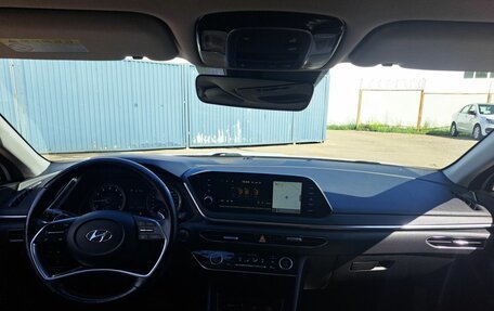 Hyundai Sonata VIII, 2019 год, 2 250 000 рублей, 14 фотография