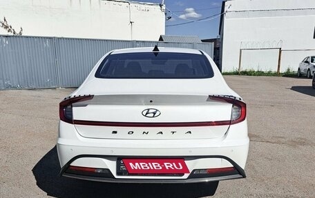 Hyundai Sonata VIII, 2019 год, 2 250 000 рублей, 6 фотография