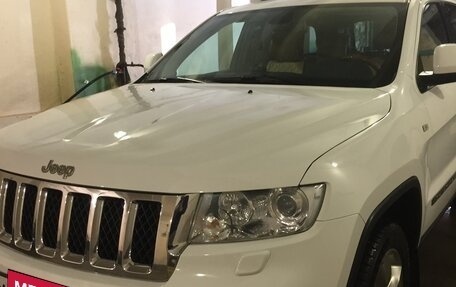 Jeep Grand Cherokee, 2012 год, 2 750 000 рублей, 6 фотография