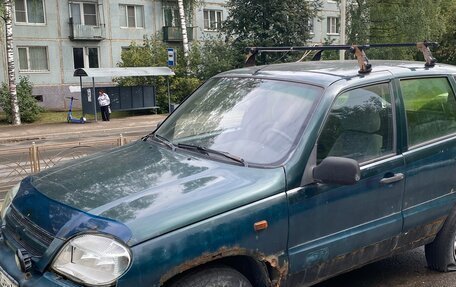 Chevrolet Niva I рестайлинг, 2004 год, 135 000 рублей, 6 фотография