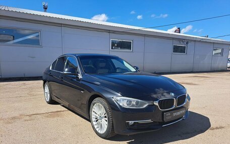 BMW 3 серия, 2014 год, 1 750 000 рублей, 3 фотография