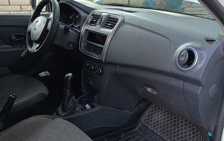 Renault Logan II, 2014 год, 350 000 рублей, 4 фотография