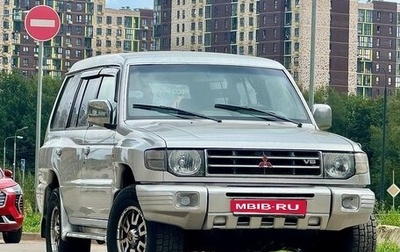 Mitsubishi Pajero III рестайлинг, 1998 год, 645 000 рублей, 1 фотография