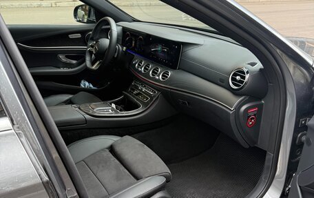 Mercedes-Benz E-Класс, 2022 год, 7 500 000 рублей, 6 фотография