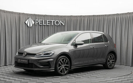 Volkswagen Golf VII, 2018 год, 2 090 000 рублей, 2 фотография