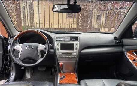 Toyota Camry, 2010 год, 1 150 000 рублей, 9 фотография