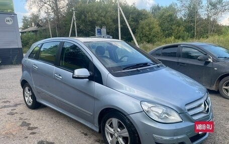 Mercedes-Benz B-Класс, 2010 год, 599 000 рублей, 2 фотография