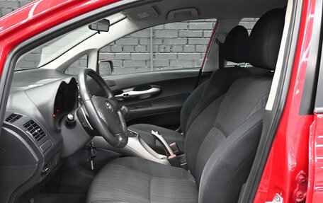 Toyota Auris II, 2007 год, 810 000 рублей, 17 фотография