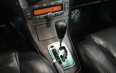 Toyota Avensis III рестайлинг, 2006 год, 920 000 рублей, 18 фотография