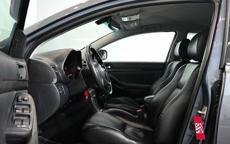 Toyota Avensis III рестайлинг, 2006 год, 920 000 рублей, 10 фотография