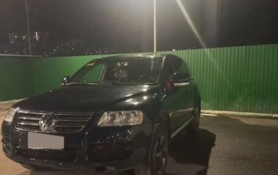 Volkswagen Touareg III, 2004 год, 910 000 рублей, 1 фотография