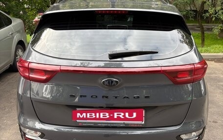 KIA Sportage IV рестайлинг, 2021 год, 2 700 000 рублей, 4 фотография
