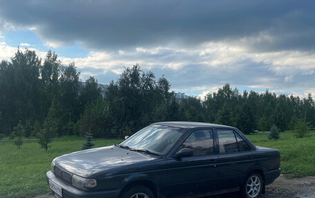 Nissan Sunny, 1992 год, 100 000 рублей, 2 фотография