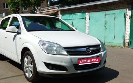 Opel Astra H, 2012 год, 600 000 рублей, 1 фотография