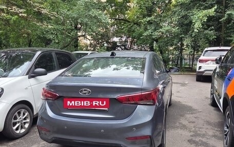 Hyundai Solaris II рестайлинг, 2017 год, 860 000 рублей, 4 фотография