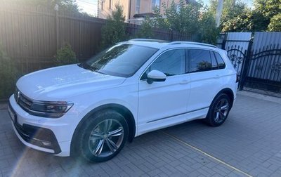 Volkswagen Tiguan II, 2018 год, 2 650 000 рублей, 1 фотография