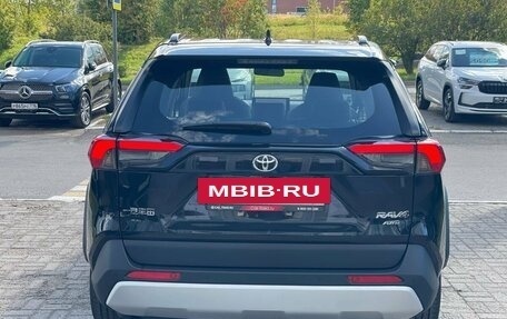 Toyota RAV4, 2024 год, 3 590 000 рублей, 6 фотография