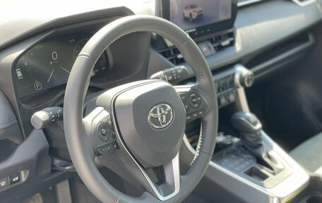 Toyota RAV4, 2024 год, 3 590 000 рублей, 14 фотография