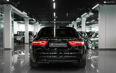 Jaguar XE I рестайлинг, 2016 год, 2 120 000 рублей, 6 фотография