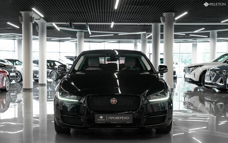 Jaguar XE I рестайлинг, 2016 год, 2 120 000 рублей, 3 фотография