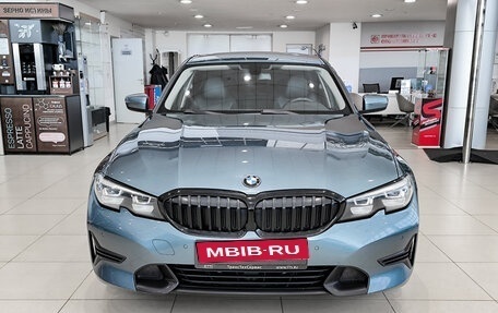 BMW 3 серия, 2019 год, 2 890 000 рублей, 2 фотография