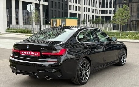 BMW 3 серия, 2021 год, 3 500 000 рублей, 3 фотография
