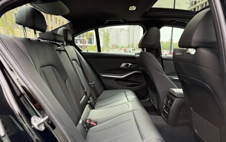 BMW 3 серия, 2021 год, 3 500 000 рублей, 30 фотография