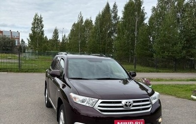 Toyota Highlander III, 2012 год, 2 500 000 рублей, 1 фотография
