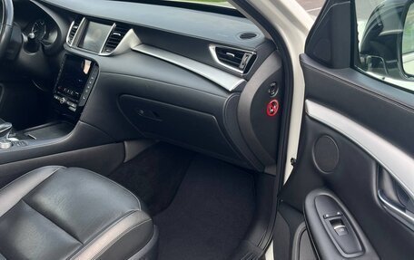Infiniti QX50 II, 2018 год, 2 780 000 рублей, 13 фотография