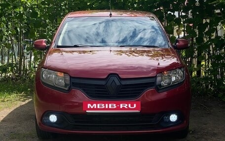 Renault Logan II, 2014 год, 700 000 рублей, 5 фотография