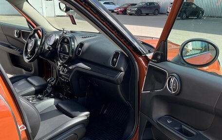MINI Countryman II (F60), 2017 год, 2 300 000 рублей, 16 фотография
