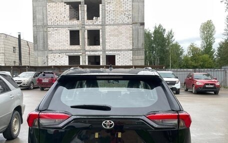 Toyota RAV4, 2025 год, 3 850 000 рублей, 2 фотография