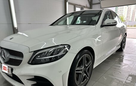 Mercedes-Benz C-Класс, 2019 год, 2 999 999 рублей, 2 фотография