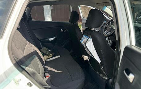 KIA Rio III рестайлинг, 2014 год, 740 000 рублей, 9 фотография