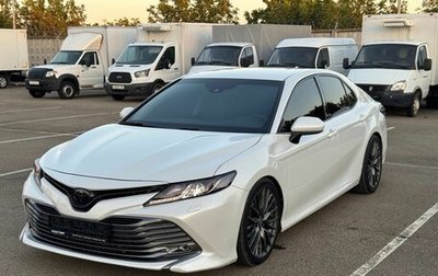 Toyota Camry, 2018 год, 2 590 000 рублей, 1 фотография