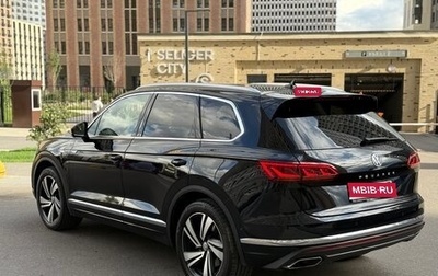 Volkswagen Touareg III, 2018 год, 4 100 000 рублей, 1 фотография