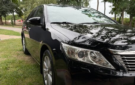 Toyota Camry, 2014 год, 1 820 000 рублей, 2 фотография