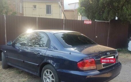Hyundai Sonata IV рестайлинг, 2005 год, 580 000 рублей, 3 фотография