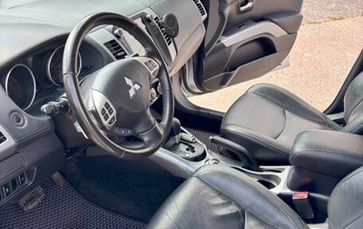 Mitsubishi Outlander III рестайлинг 3, 2011 год, 1 050 000 рублей, 1 фотография