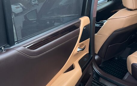 Lexus ES VII, 2019 год, 4 000 000 рублей, 10 фотография