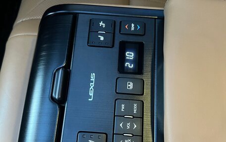 Lexus ES VII, 2019 год, 4 000 000 рублей, 12 фотография
