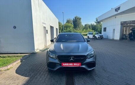 Mercedes-Benz E-Класс AMG, 2018 год, 6 700 000 рублей, 2 фотография
