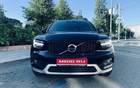 Volvo XC40 I, 2019 год, 3 495 000 рублей, 2 фотография