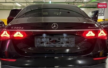 Mercedes-Benz E-Класс, 2025 год, 10 700 000 рублей, 5 фотография