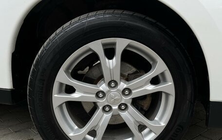 Mitsubishi Outlander III рестайлинг 3, 2014 год, 1 190 000 рублей, 20 фотография