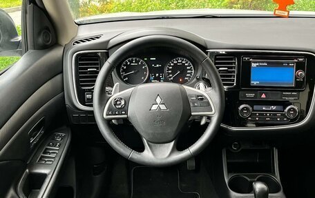 Mitsubishi Outlander III рестайлинг 3, 2014 год, 1 190 000 рублей, 24 фотография